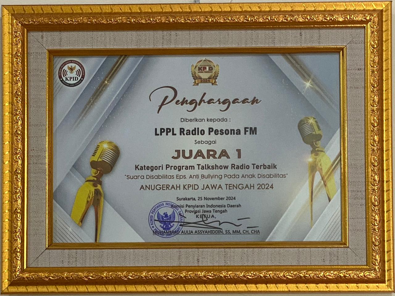 ANUGERAH KPID JAWA TENGAH 2024 JUARA 1 Kategori Program Talkshow Radio Terbaik "Suara Disabilitas Eps. Anti Bullying Pada Anak Disabilitas"