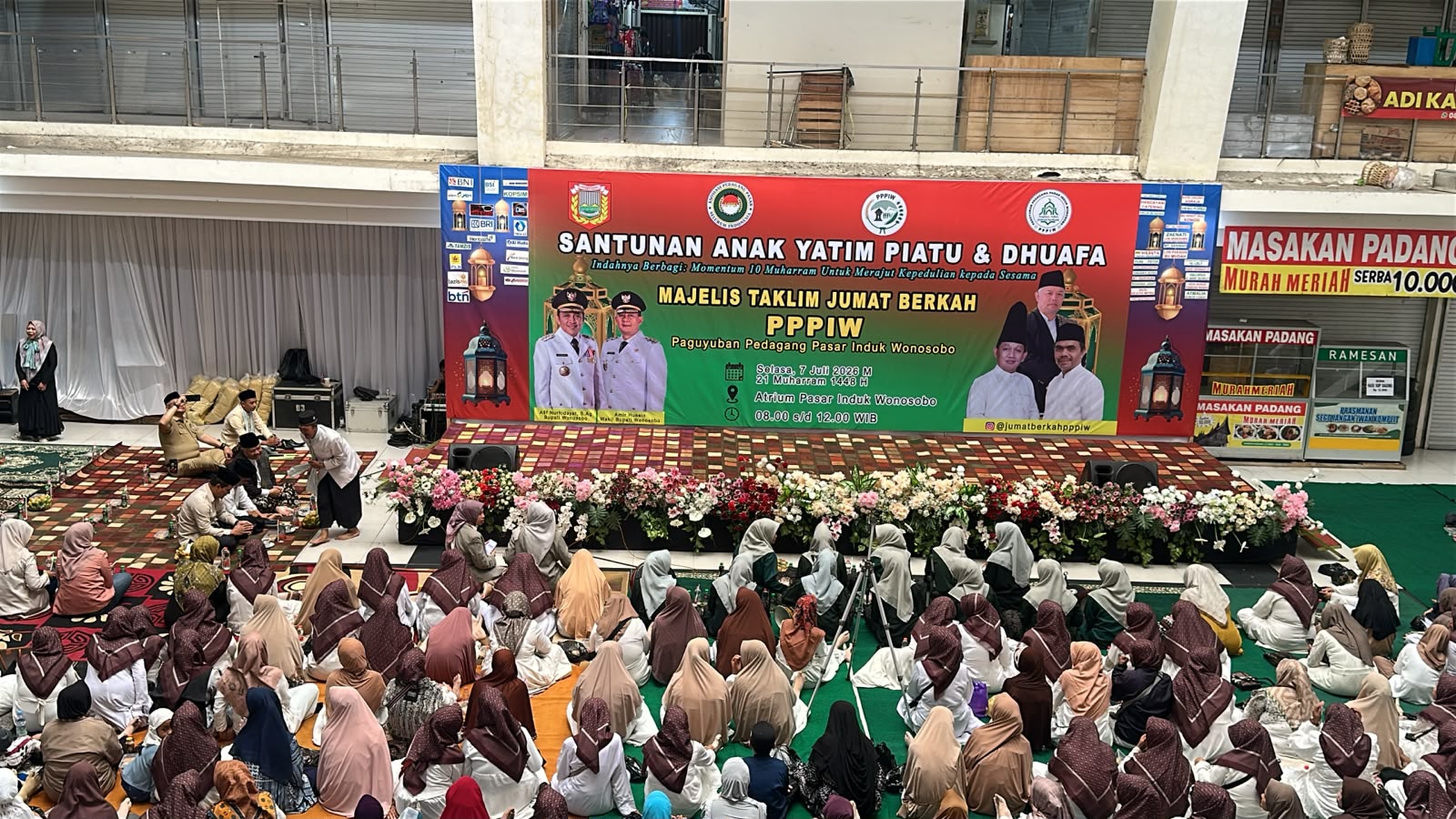 Pedagang Pasar Induk Wonosobo Berbagi untuk 175 Anak Yatim