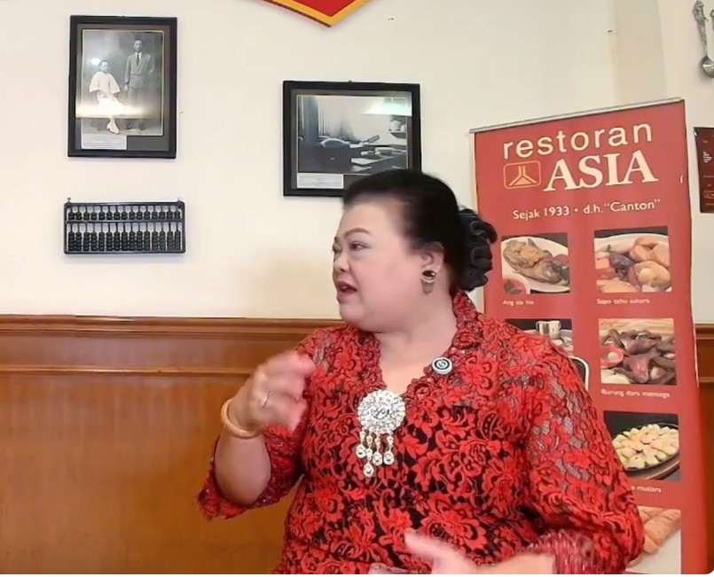 Perempuan Tangguh di Balik Legenda Kuliner: Semangat Kartini dalam Sosok Sutini
