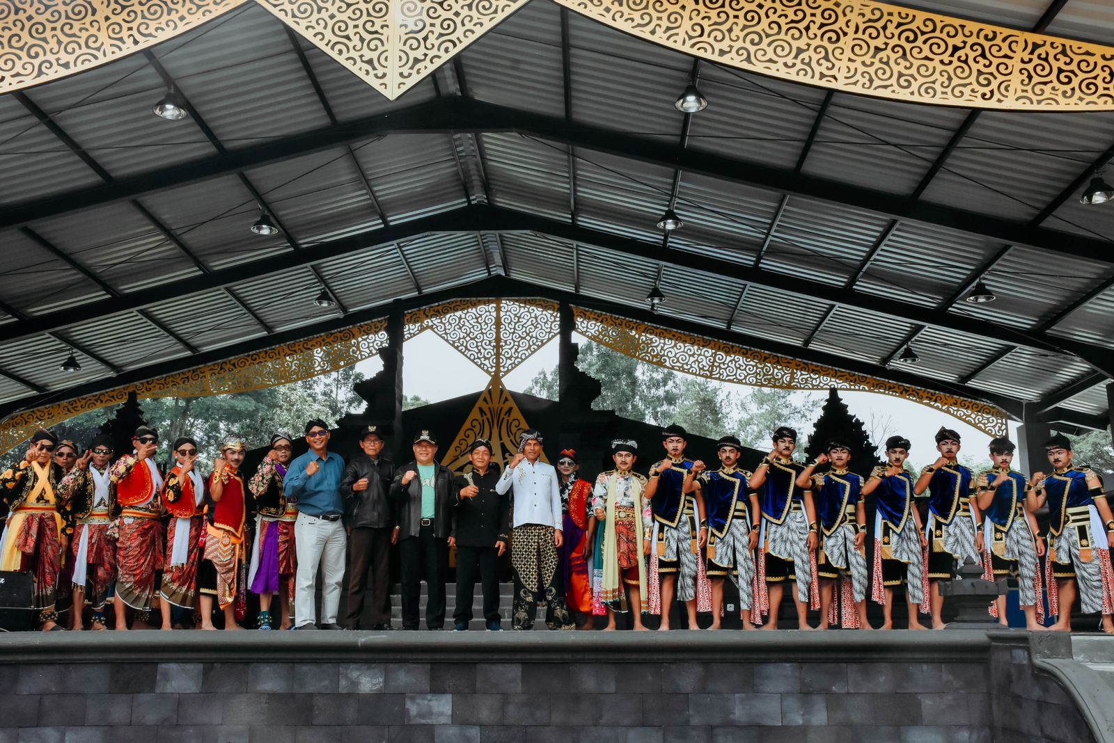 40 KELOMPOK SENI AKAN RAMAIKAN PANGGUNG KESENIAN TAMAN REKREASI KALIANGET SELAMA TAHU TAHUN