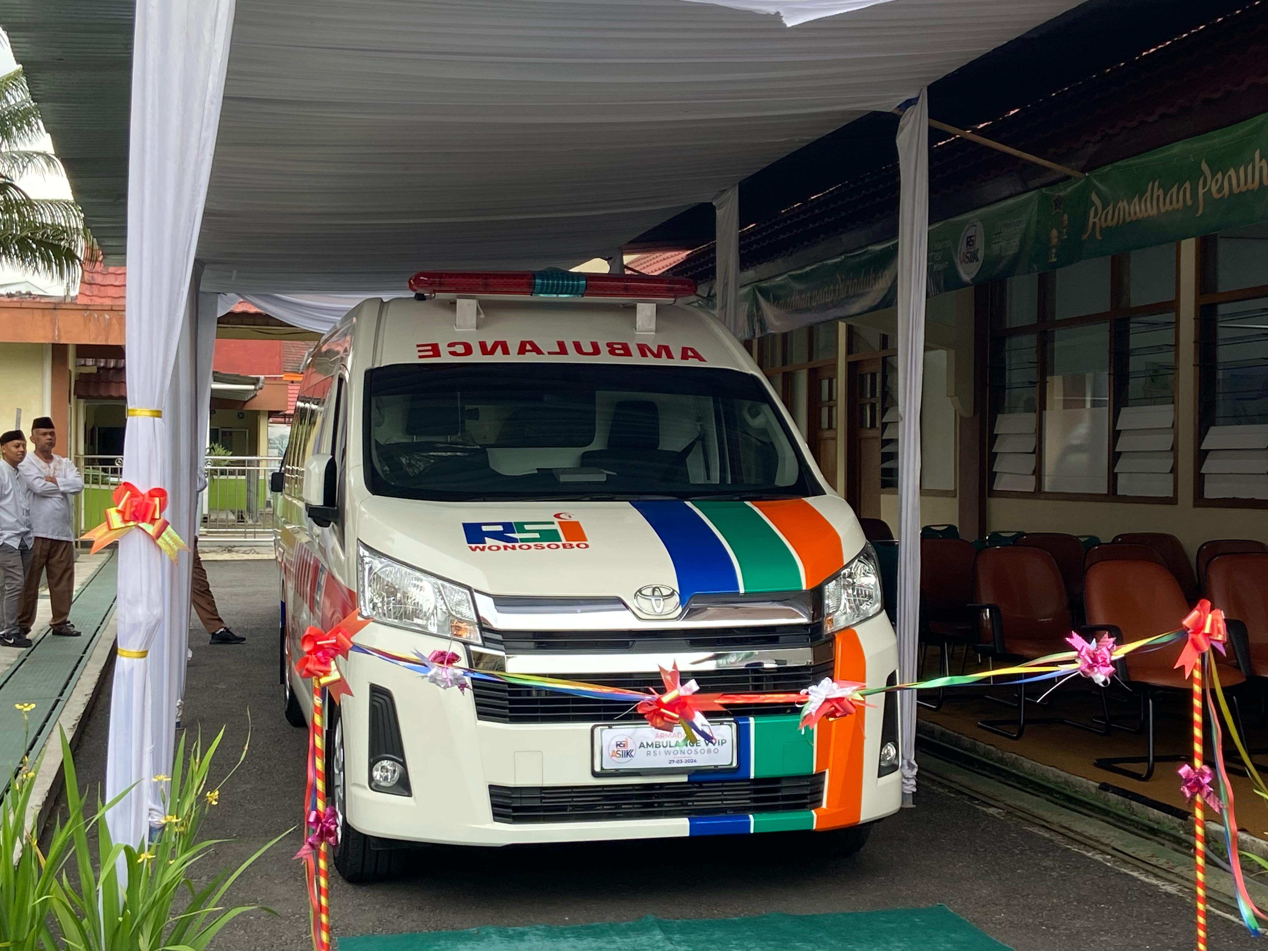 BERIKAN LAYANAN KESEHATAN TERBAIK BAGI SEMUA KALANGAN, RSI WONOSOBO LUNCURKAN AMBULANCE VVIP DAN UPJ MIFTAHUL JANNAH