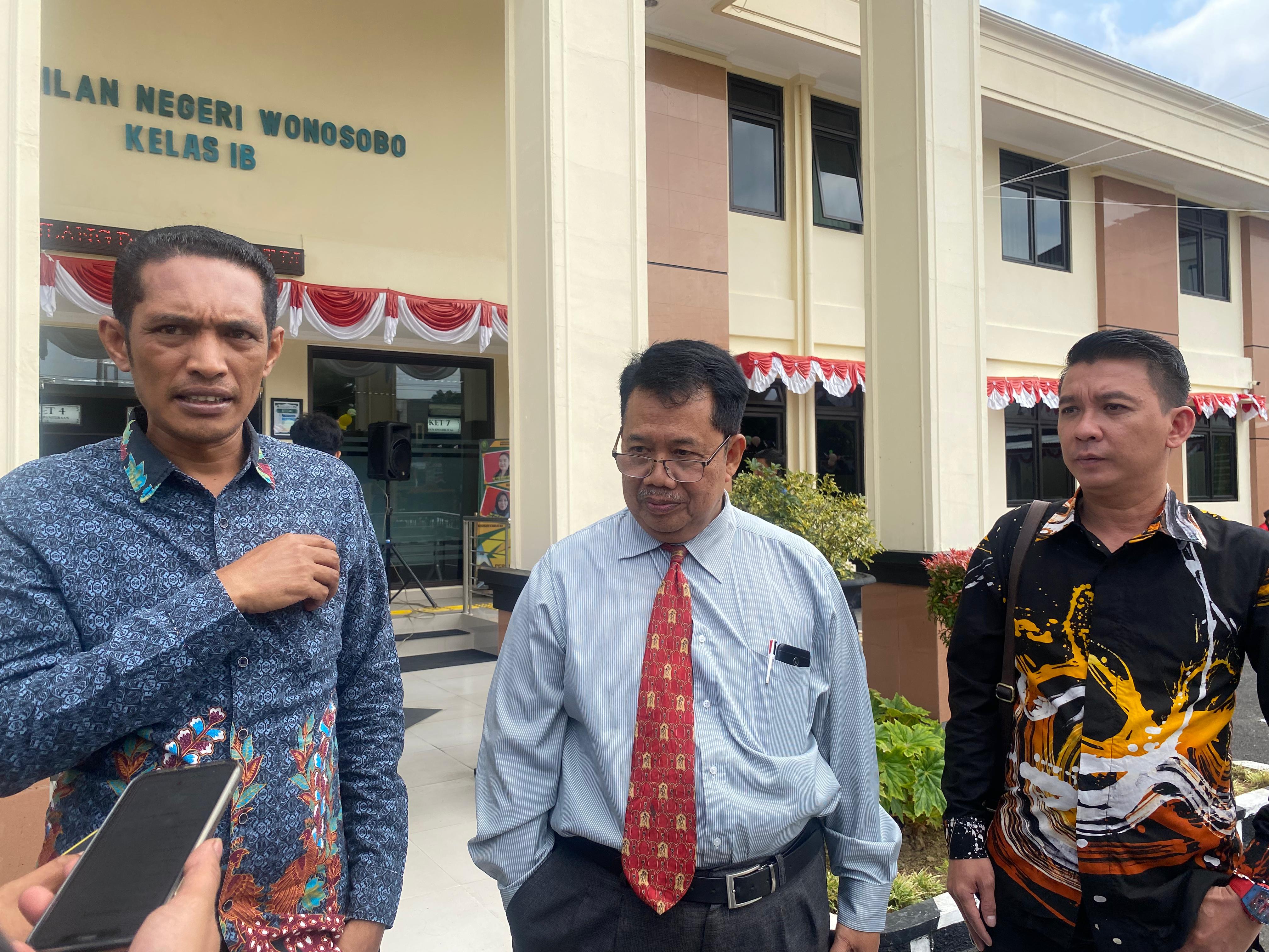 PENGUSAHA PROPERTI ASAL GONDANG AJUKAN GUGATAN PRAPERADILAN PADA POLRES WONOSOBO