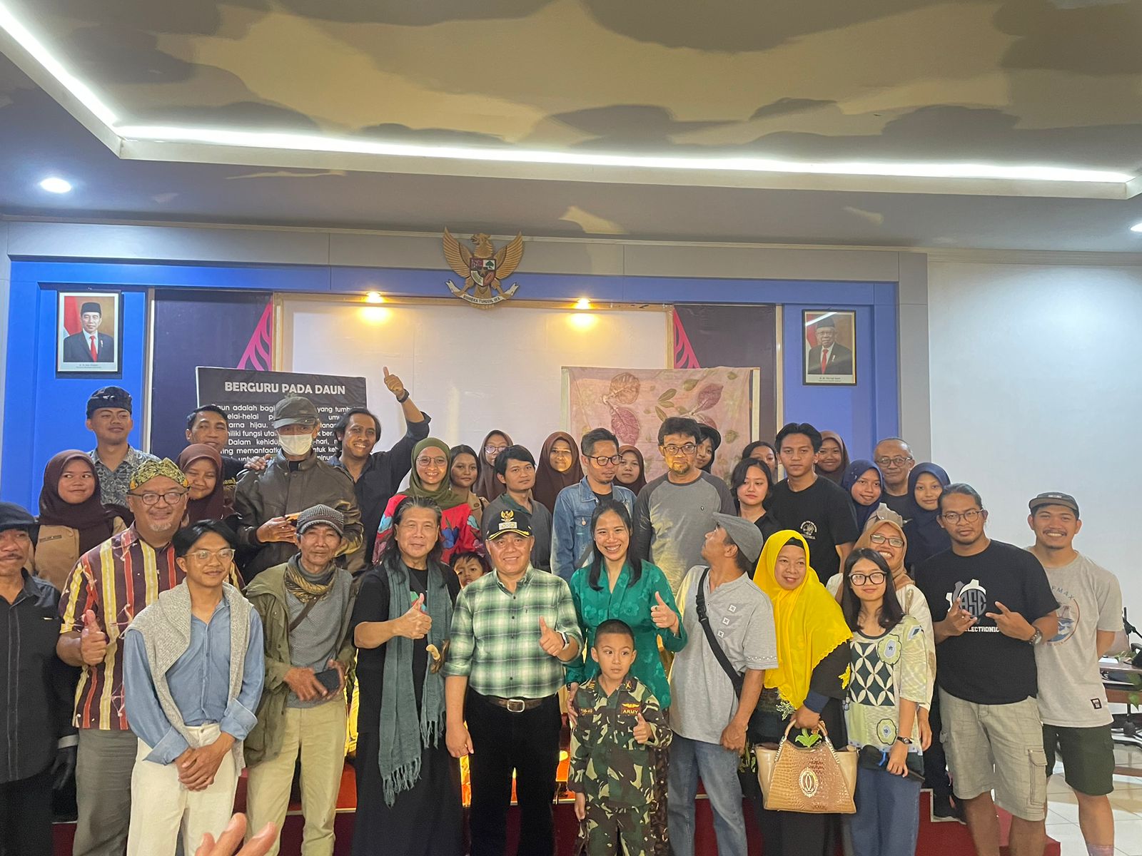 PAMERAN TUNGGAL PERTAMA DI WONOSOBO, LUPITA ANGKAT TAJUK BERGURU PADA DAUN