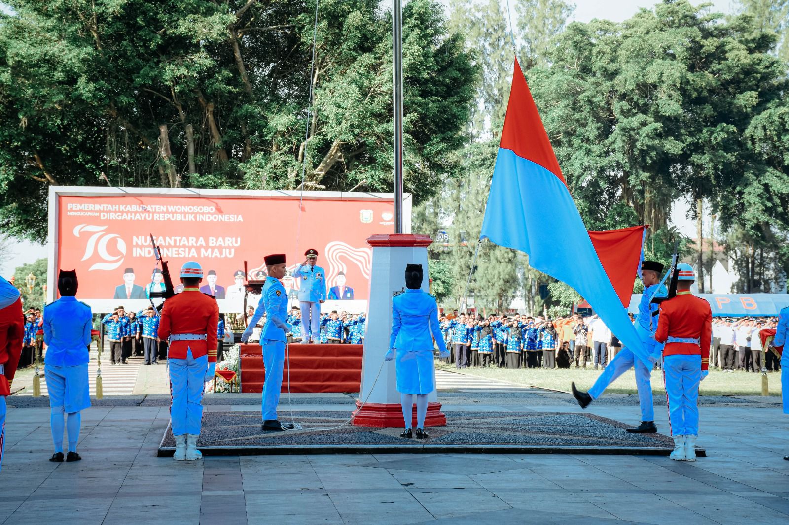 UPACARA HUT RI WONOSOBO, BUPATI SAMPAIKAN PENTINGNYA GOTONG ROYONG MASYARAKAT UNTUK MAJUKAN WONOSOBO