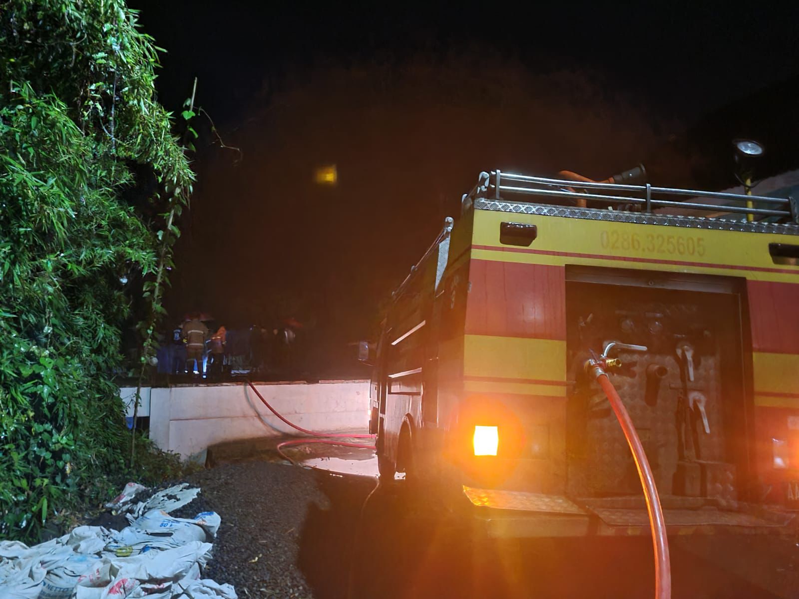 BERNIAT BAKAR SAMPAH, SATU UNIT RUMAH DI LAMUK, HANGUS TERBAKAR