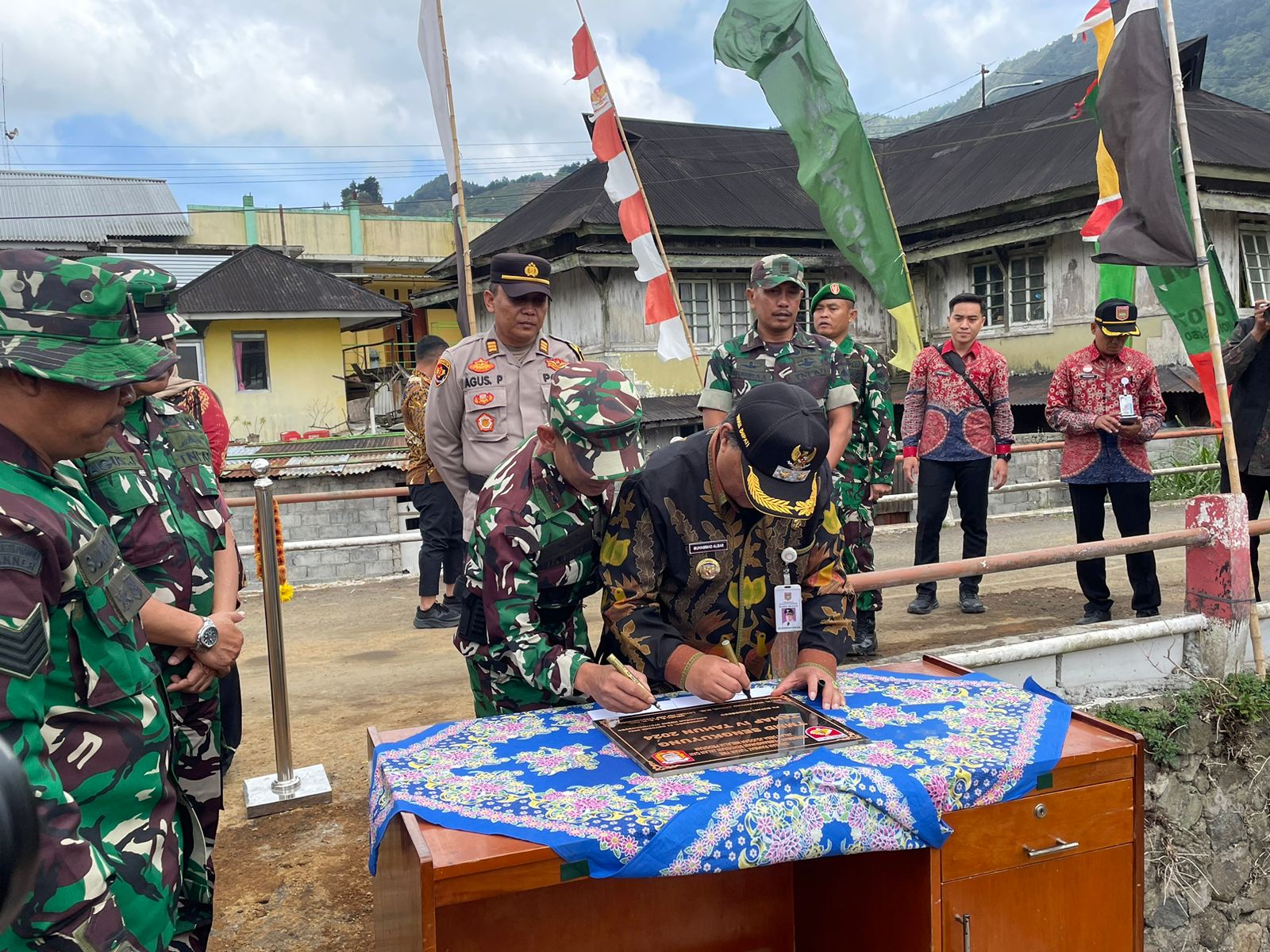 TMMD SELESAI DI DESA JOJOGAN, DIHARAP TINGKATKAN TARAF PEREKONOMIAN MASYARAKAT