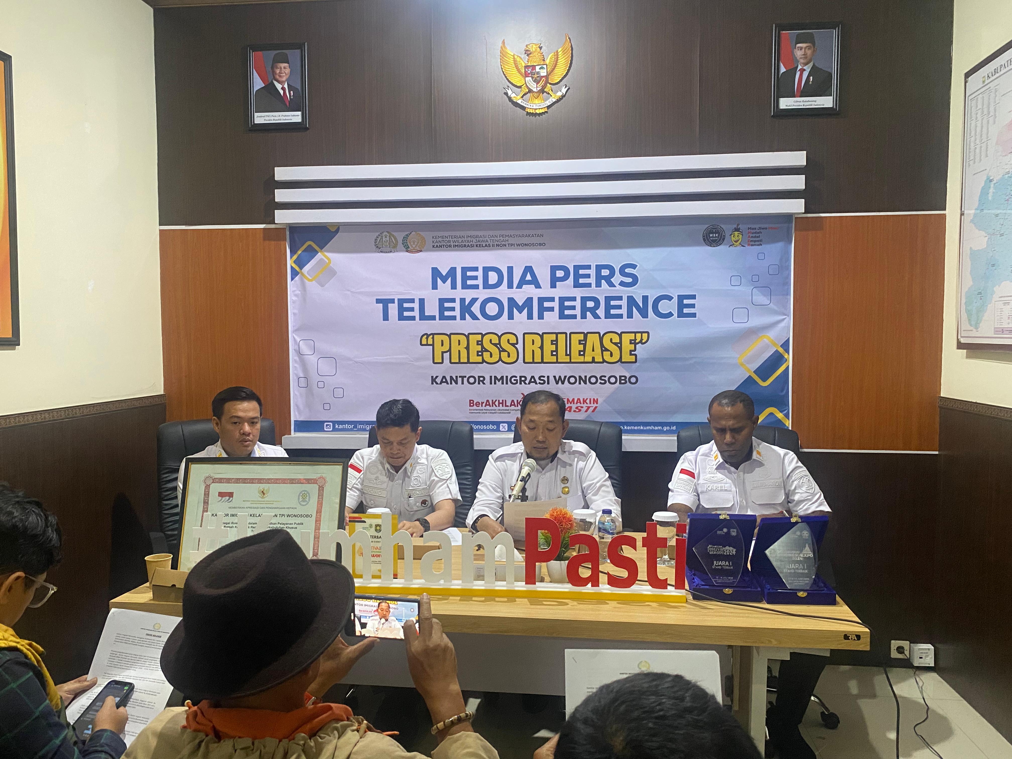 PENERBITAN PASPOR DI KANTOR IMIGRASI KELAS II MENINGKAT 6,6 PERSEN