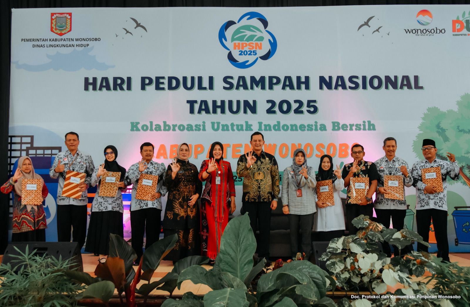 WABUP INGATKAN PENGELOLAAN  SAMPAH HARUS DILAKUKAN OLEH SEMUA PIHAK