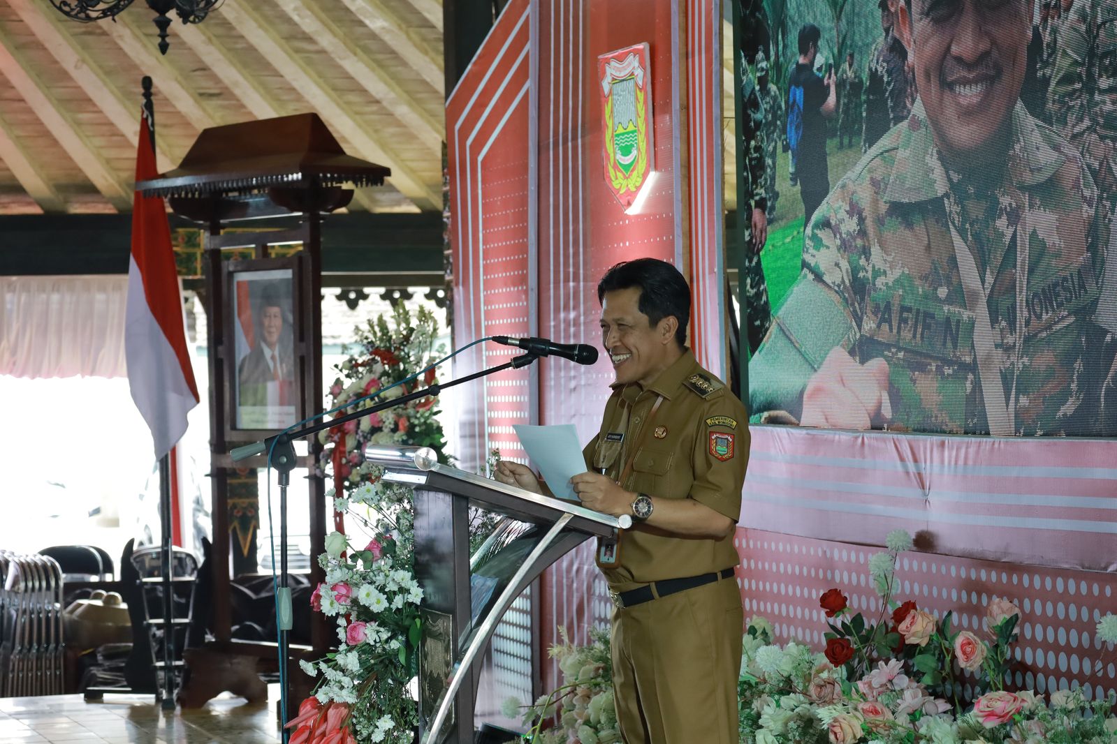 PENGANTAR TUGAS BUPATI DAN WAKIL BUPATI WONOSOBO, AFIF-HUSEIN RESMI PIMPIN PERIODE 2025-2030