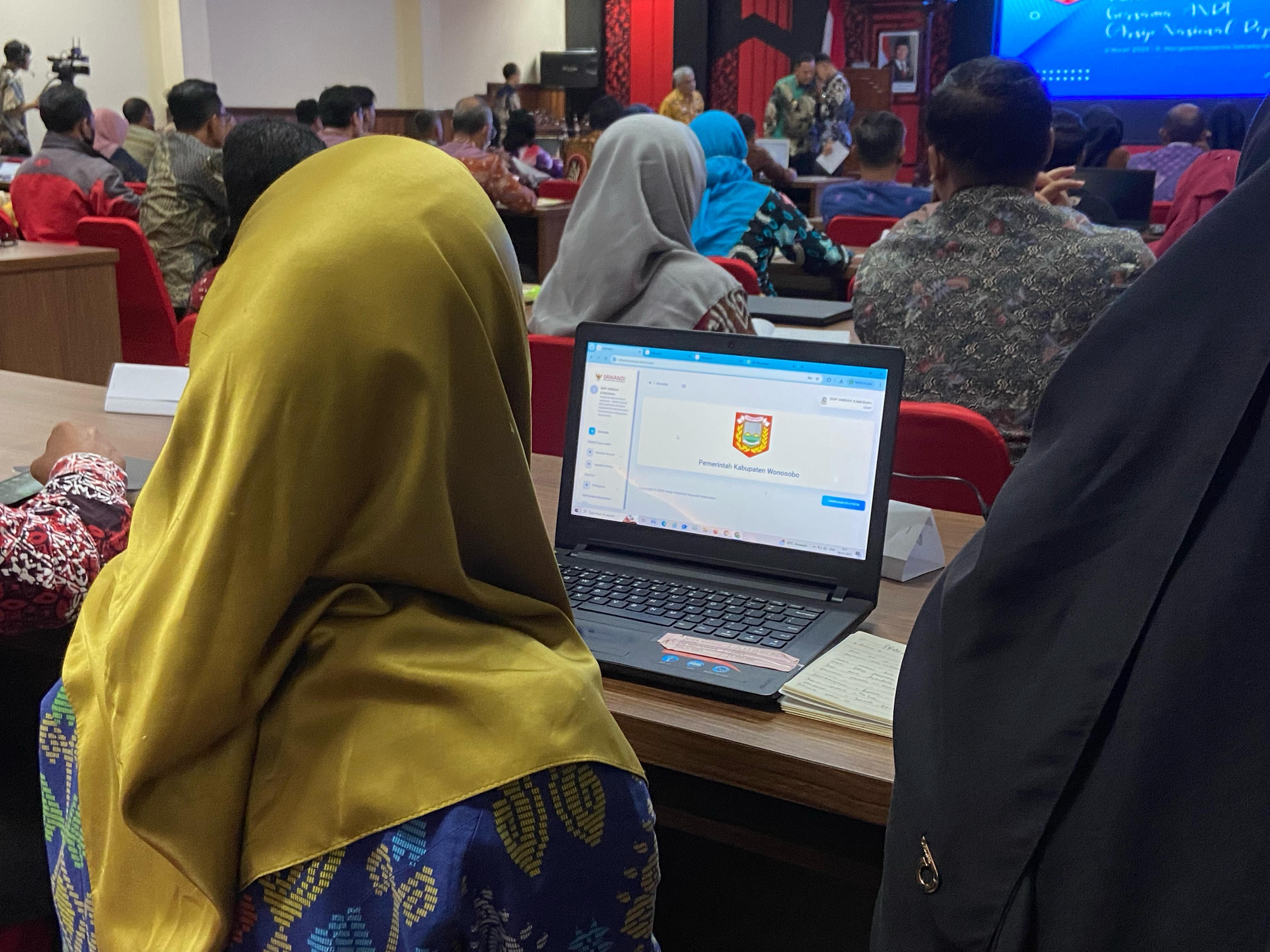 PEMKAB WONOSOBO KUKUHKAN KOMITMEN TNDE MELALUI SRIKANDI