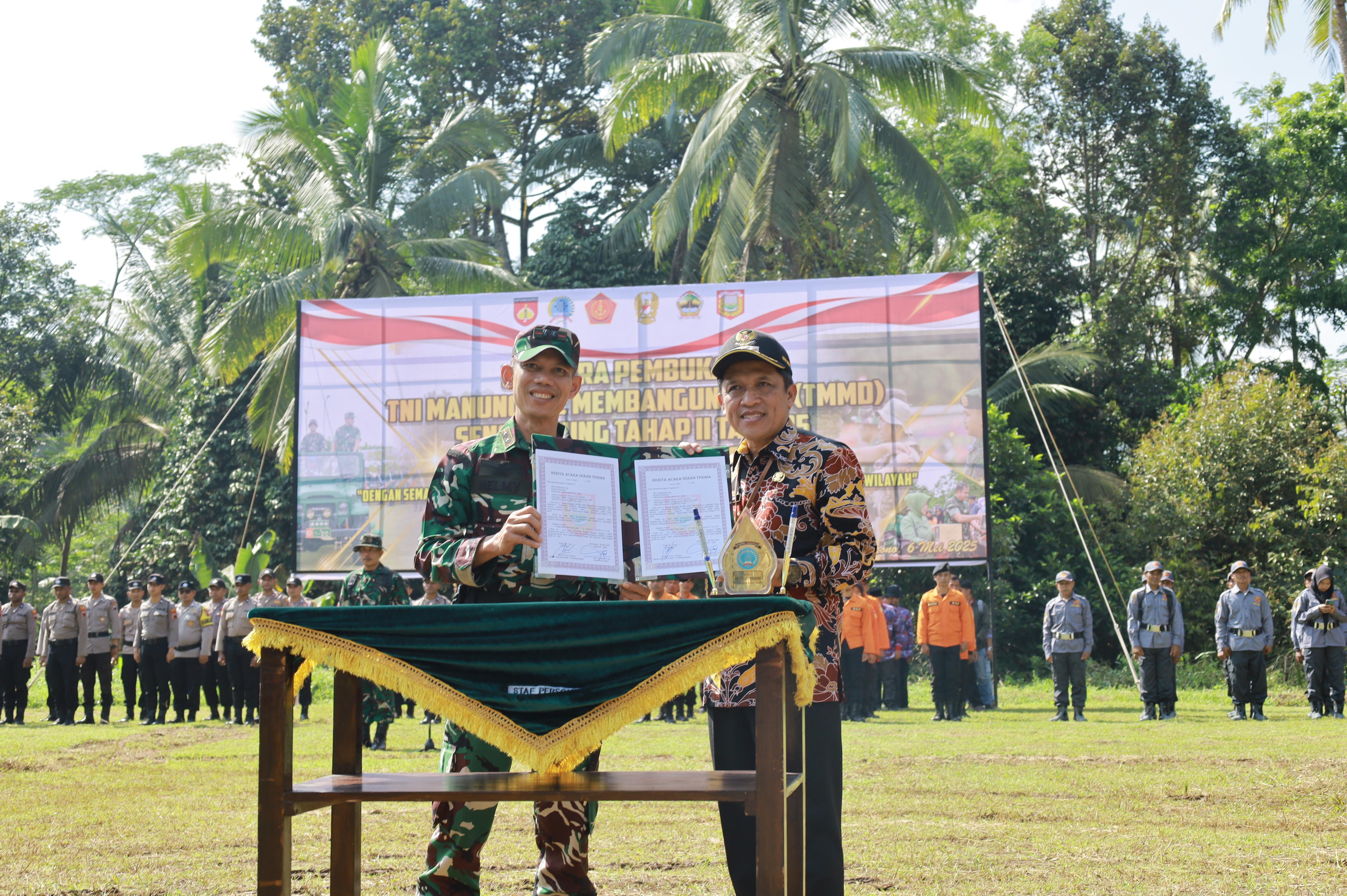TMMD SENGKUYUNG WUJUD SINERGI BANGUN DESA NGADISONO