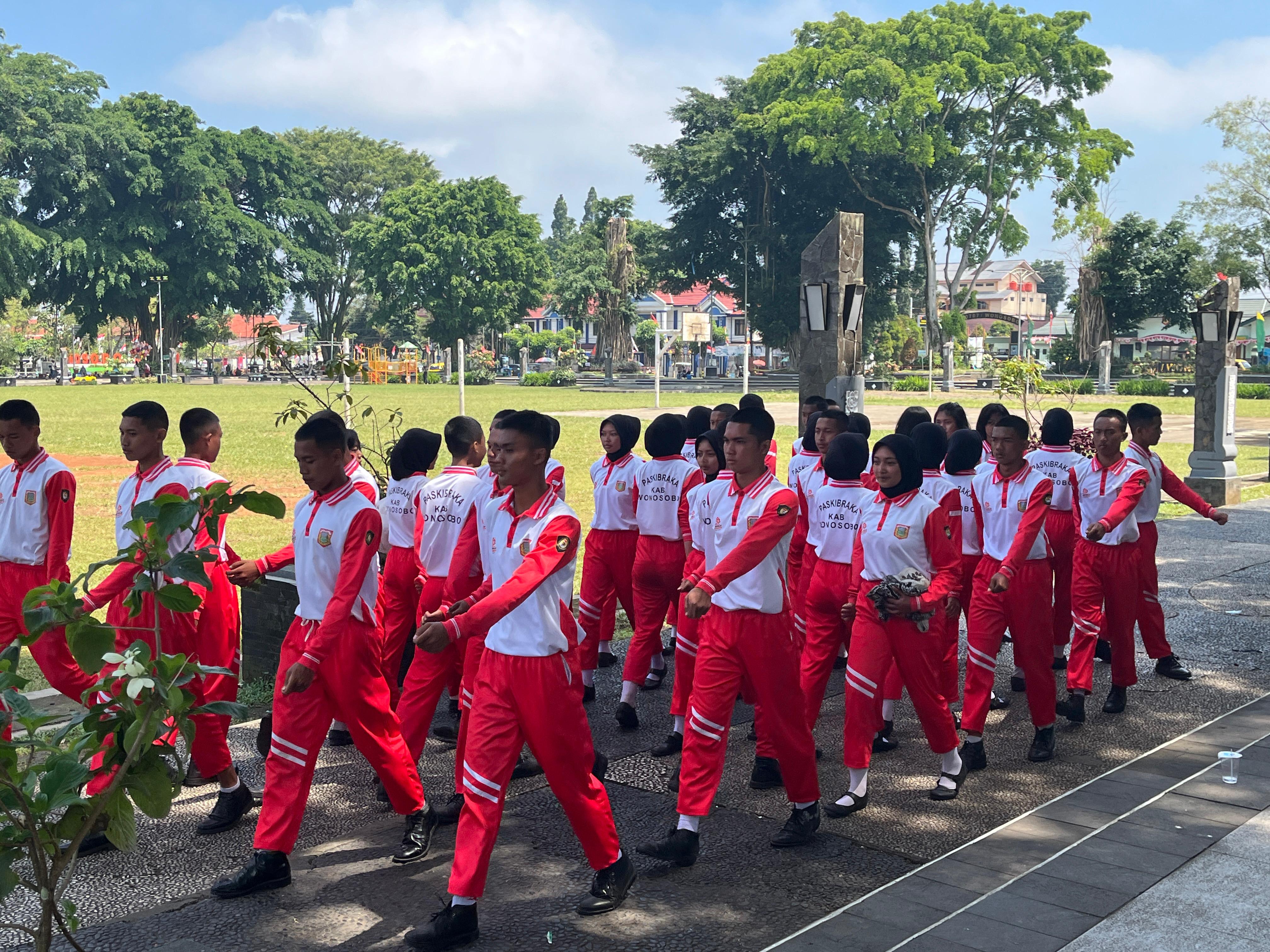 40 PELAJAR JALANI DIKLAT PASKIBRA JELANG 17 AGUSTUS