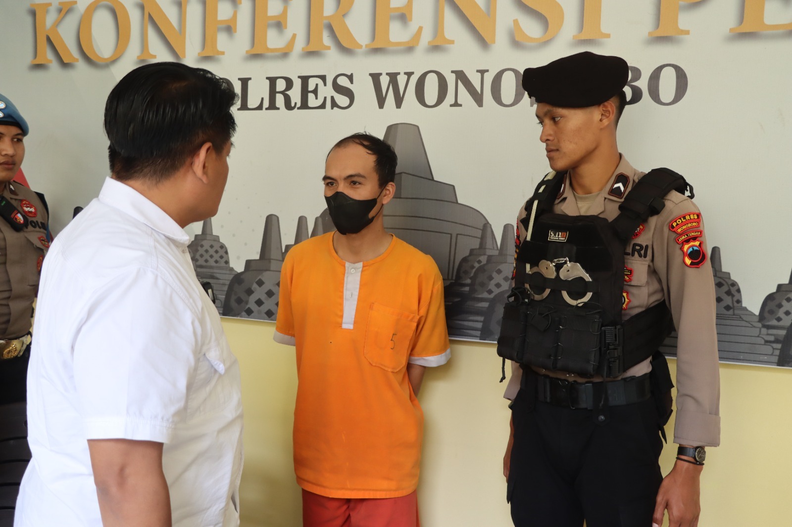 SEKDES DI KALIKAJAR DIAMANKAN POLISI USAI ANIAYA REKAN KERJA