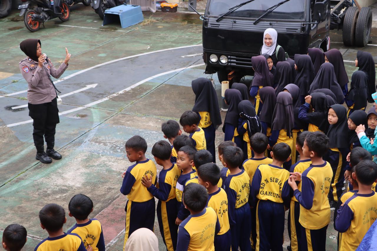 PROGRAM POLISI SAHABAT ANAK, BERIKAN EDUKASI PROFESI SEJAK DINI