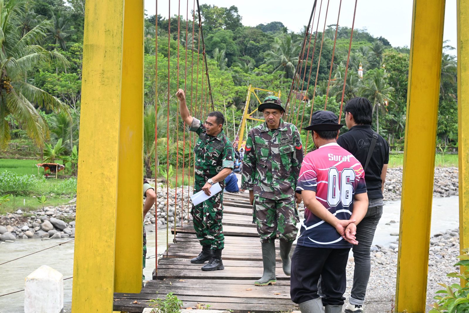 Kodim 0707/Wonosobo Renovasi Jembatan Gantung Kalidadap, Program Jembatan TNI AD Terus Berlanjut