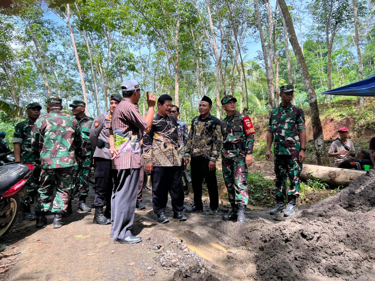 TMMD 2026 GENJOT INFRASTRUKTUR DESA TRIMULYO