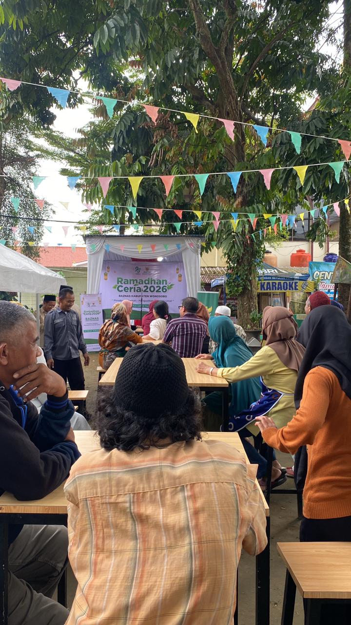 BAZNAS WONOSOBO BERDAYAKAN UMKM LOKAL MELALUI RAMADAN CERIA DI PAKULINAN
