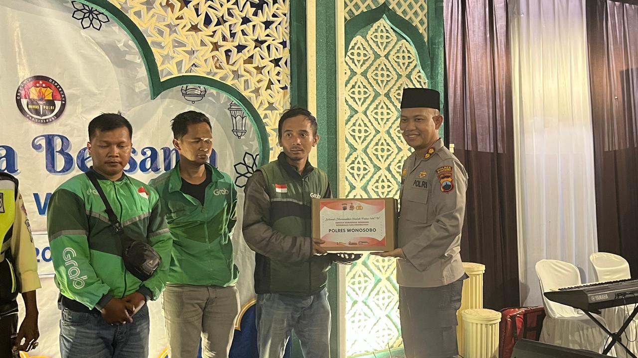 MOMEN RAMADAN, POLRES WONOSOBO BERBAGI HINGGA PERKUAT SINERGI DENGAN MEDIA